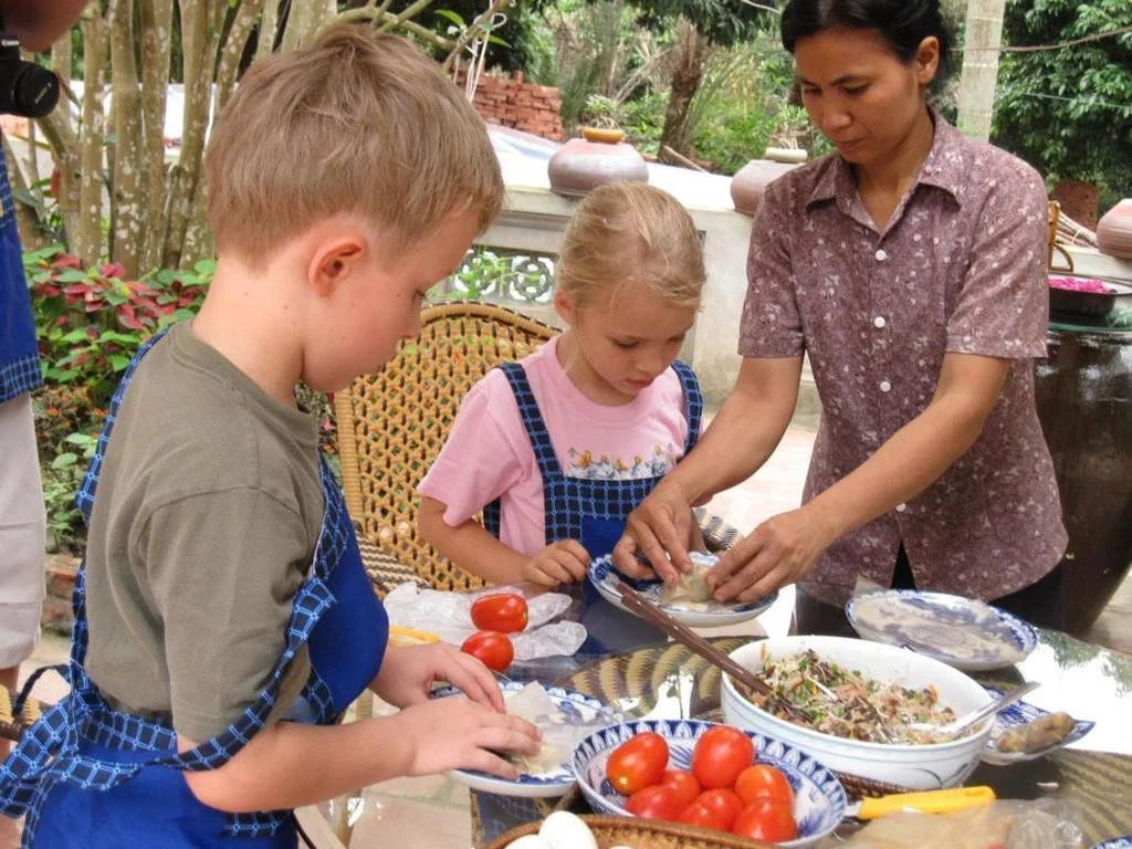 2-Day Hanoi Countryside Bicycle Tour